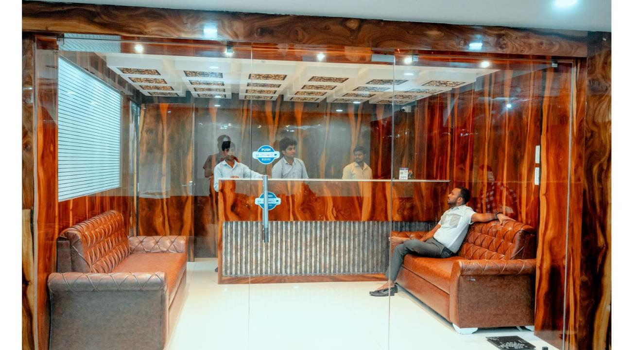 Hotel Dc Star Tarapith Exteriör bild